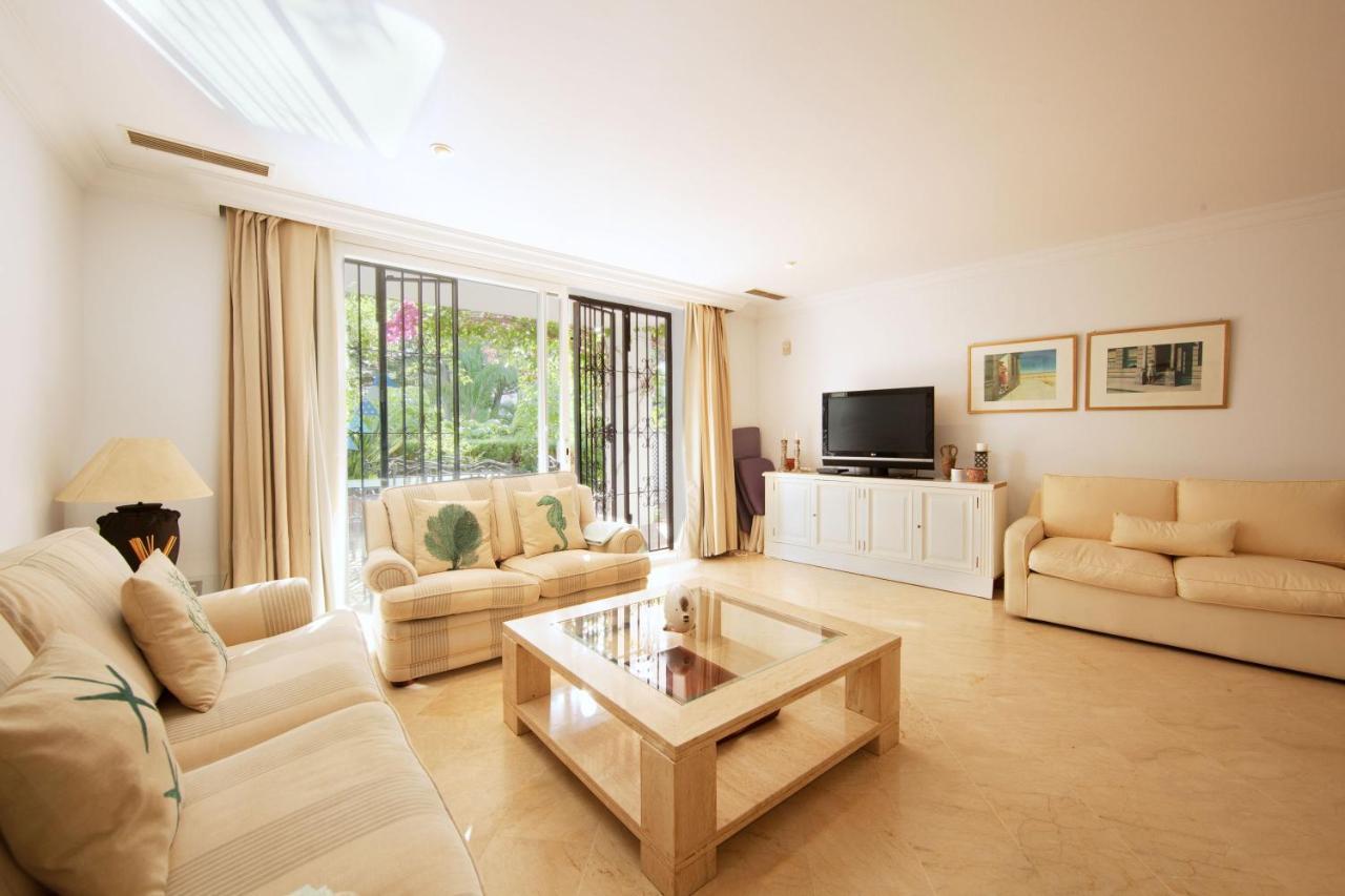 White Pearl Beach Elviria Marbella Exterior photo